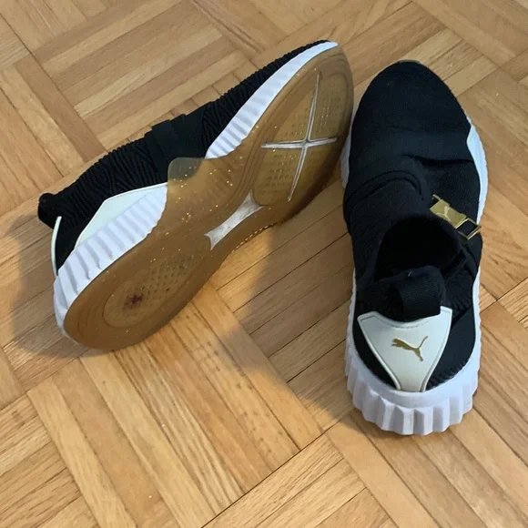 PUMA Defy Mid Varsity Selena Gomez Womens Shoes US Size 9 USED - Picture 4 of 10